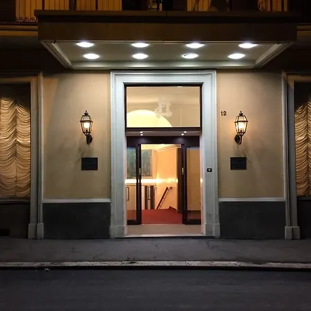 Centro Отель 3*
