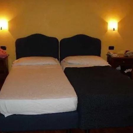 Centro Hotell 3*