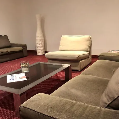 فندق Centro