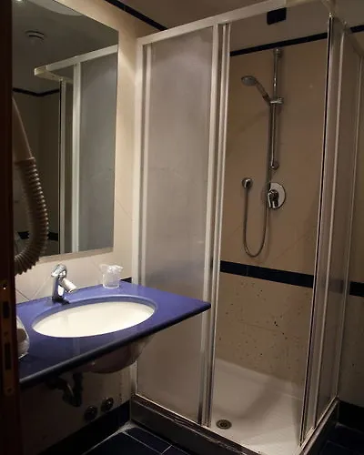 Centro Ξενοδοχείο 3*